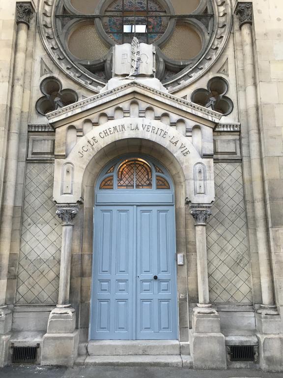 Gite Le Temple - Appart Hotel 베르됭쉬르뫼즈 외부 사진